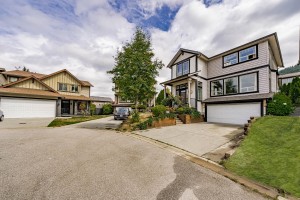 10715 BEECHAM PL, Maple Ridge Homes for sale, MLS® R2805568