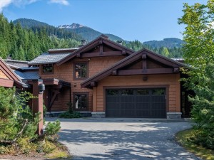 1B 2300 NORDIC DR, Whistler Home for sale, MLS® R2815962
