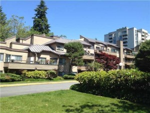 201 1690 AUGUSTA AVE, Burnaby Apartments for sale, MLS® R2798390