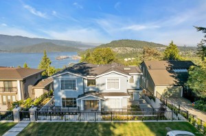 206 N ELLESMERE AVE, Burnaby Houses for sale, MLS® R2794290