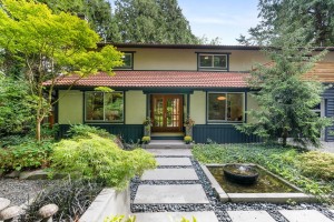 2618 CEDAR DR, Surrey Houses for sale, MLS® R2813597