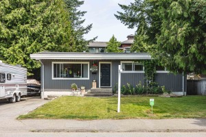 33977 VICTORY BLVD, Abbotsford Houses for sale, MLS® R2796436