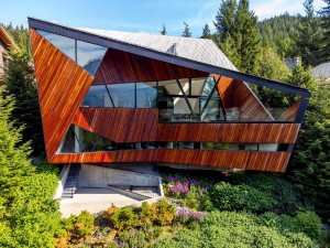3801 SUNRIDGE PL, Whistler Home for sale, MLS® R2810871